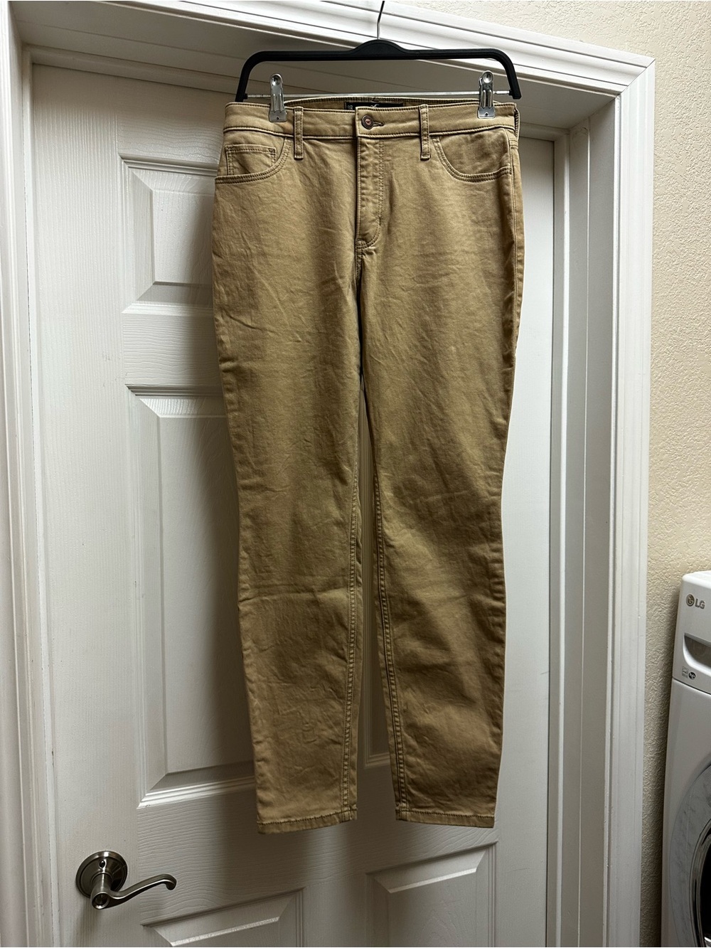 Hollister Beige High-Rise Super Skinny Jeans
